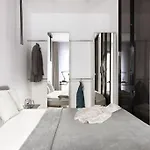 Deluxe In Center, Steam Park Apartman